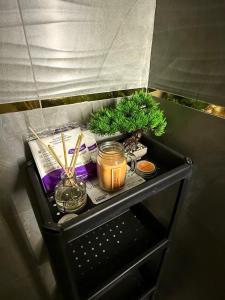 Apartment with a distinctive hotel design