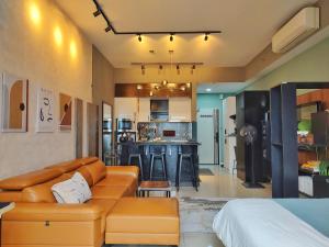 Pretty Room with balcony klcc view in Chamber