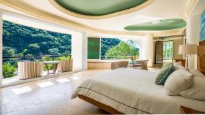 P V near Colomitos Beach Boutique Hotel