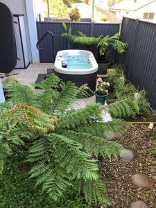 Stylish Seaside Retreat with Spa