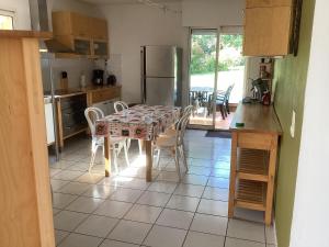 Maisons de vacances Villa in France with Private Pool & Garden : photos des chambres
