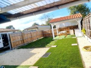 Maisons de vacances Holiday Home in La Teste near Arcachon Beach : photos des chambres