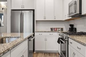 Luxurious King 3BR Townhouse in Uptown Charlotte!