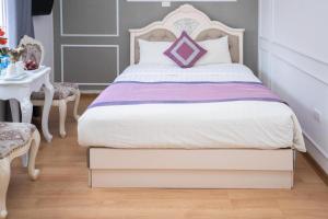 Hanoi 0riental Hotel and Travel