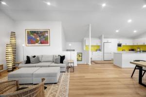 Free night! Pay for 2 stay for 3