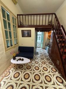 cozy townhouse in the central of Hanoi !
