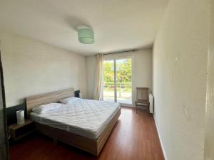 Appartements Duplex T3 avec parking prive, pres du port a La Teste de Buch - FR-1-319-587 : photos des chambres