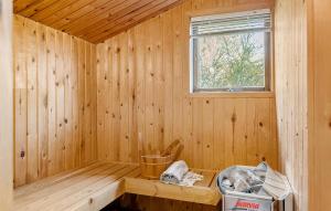 Beautiful Home In Thisted With Kitchen