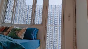 1BR Condotel with Balcony at SM Light Residences #LT04-1