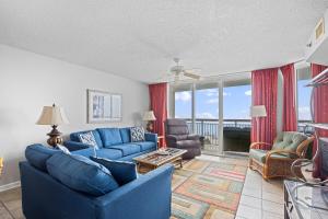 Oceanfront Crescent Shores #208-Sleeps 10 3bed 3bath 28 Foot Balcony