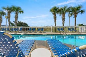 Oceanfront Crescent Shores #208-Sleeps 10 3bed 3bath 28 Foot Balcony
