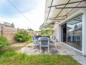Maisons de vacances Maison de vacances a Lit-et-Mixe pour 4 pers. - Calme et nature avec jardin inclus - FR-1-50-176 : photos des chambres