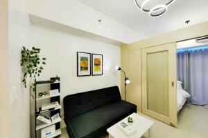 1BR Condotel with Balcony at SM Light Residences #LT05-1