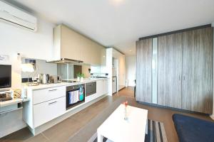 Sky-High Serenity with Stunning Views on Level 32