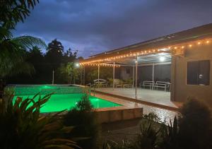 Kian and Kaydens private pool and guesthouse