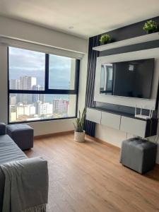 Ocean view 1 BR Miraflores with parking