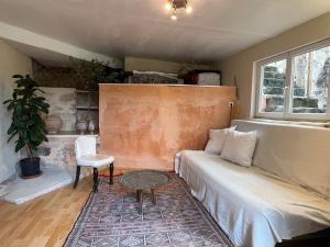 Dépendance avec terrasse et vue