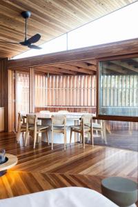 The Cake House Mollymook Beach