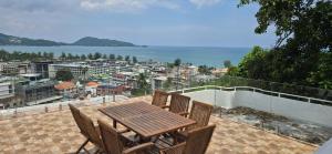 Andaman Seaview house rooftop