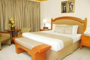 Las Palmas Hotel de Manila