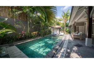 New 3BR Orchid Private Pool Villa Seminyak