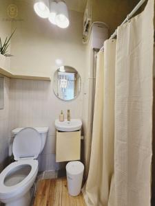 El Nissi Staycation, The Farmhouse Suite, Enchanted Kingdom