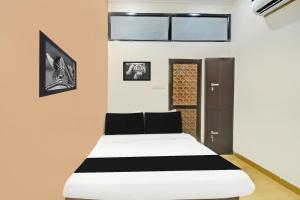 Hotel O Urban Homestay