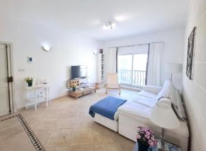 V86 - The 2 Bedroom Central Spot