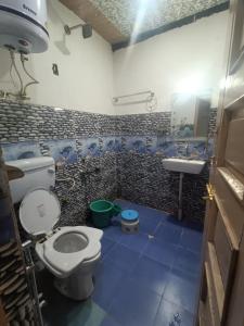 New Heaven Canal Guest House