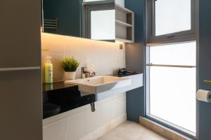 Modern City View in Mont Kiara - Signature Residence