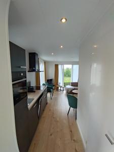 Luxury chalet Eveline near Blokzijl - Airconditioned