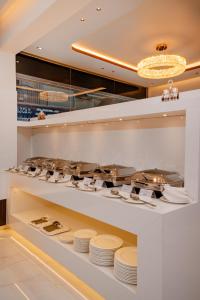 Paramos Meeds Madiwala