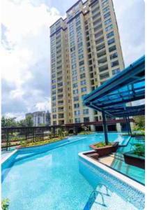 Alba with pool, gym, mini market, and free parking