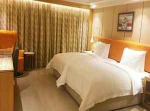 Hotel Rosewood Suites Near Delhi Airport