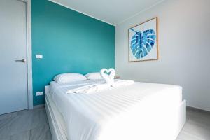 Sleek 2 Bed Apt T2-818