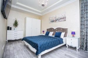 Luxury for business & pleasure Royal 3