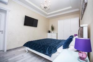 Luxury for business & pleasure Royal 3