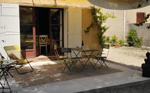 B&B / Chambres d'hotes fleur de gaia chambres d-hotes : photos des chambres