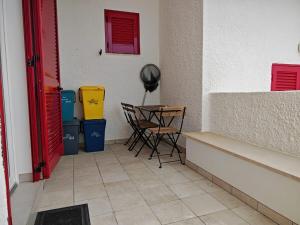 Sea View and Relaxation Apartment with Garden