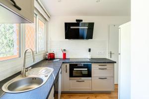 Cassis - Le Capucine, 4pers, terrasse, classé 3 étoiles