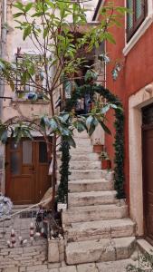 Million Dollar View Apartment