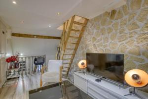 Appartements Atypical Apartment CDG Paris Parc Expo Asterix : photos des chambres