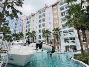 คอนโดสวนน้ำเซเว่นซี2