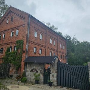 Krzywa Apartamenty - 3hvězdičkové hotely ve městě Lidzbark Warmiński