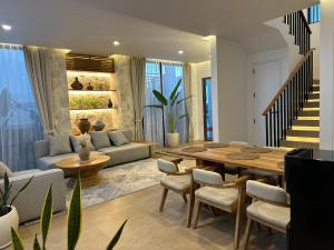 Dreamland View Villa #2 3Bdr with Pool