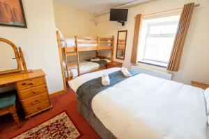 Aras Ghleann Cholm Cille