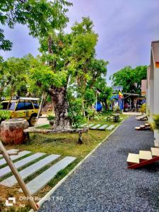 แอทโฮมไร่พอดี รีสอร์ท At home raipordee resort