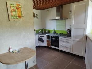 Maisons de vacances Maison ecologique avec jardin : photos des chambres