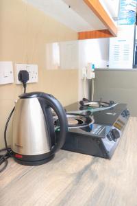 cozy studio with pool mini mart and top security