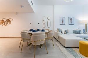 Upscale 1BR Luxury Apt in Business Bay